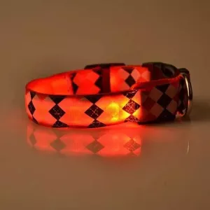 Obojek pro psy s LED osvětlením v plaid vzoru, dobíjecí, velikost L (červený)