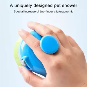 Pet sprcha s kartáčem a neklouzavým držadlem (modrá) Pet sprcha s kartáčem a neklouzavým držadlem (modrá)