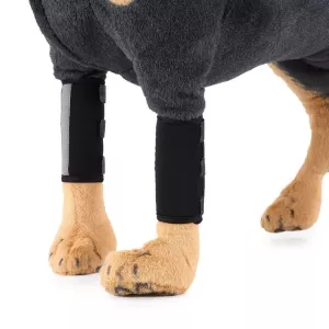Ochranný obvaz na koleno pro psy - Pooperační kryt, Velikost: M (Černé odrazy) TopTechnology Ochranný obvaz na koleno pro psy - Pooperační kryt, Velikost: M (Černé odrazy) TopTechnology