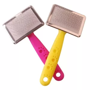 BG-W1347 Hřeben na odstranění srsti pro domácí zvířata, barva dle dostupnosti, velikost M TopTechnology BG-W1347 Hřeben na odstranění srsti pro domácí zvířata, barva dle dostupnosti, velikost M TopTechnology