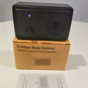 K9 Outdoor Ultrasonic Bark Stopper - zařízení na výcvik psů (černé) TopTechnology K9 Outdoor Ultrasonic Bark Stopper - zařízení na výcvik psů (černé) TopTechnology