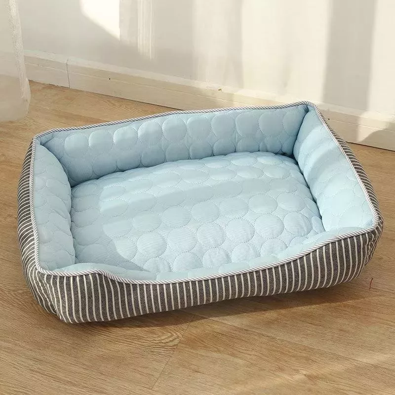 Letní chladící pelíšek pro psy a kočky L (modrý)