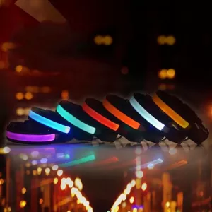Obojek pro střední a velké psy, solární + USB nabíjení, LED světlo, obvod krku: S, 35-40 cm (oranžový)